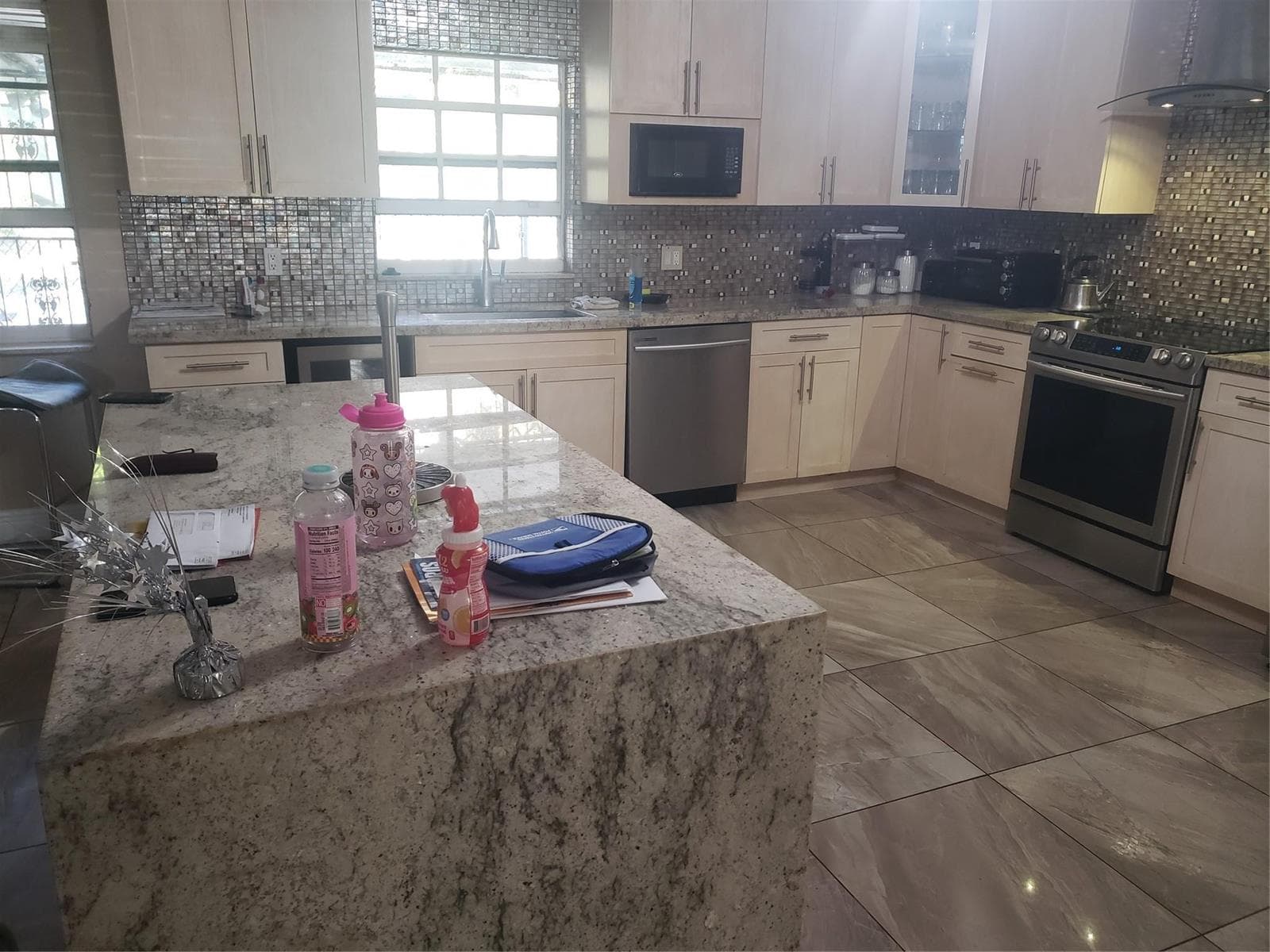 19421 NW 18th Court, Miami Gardens FL 33056 — 19