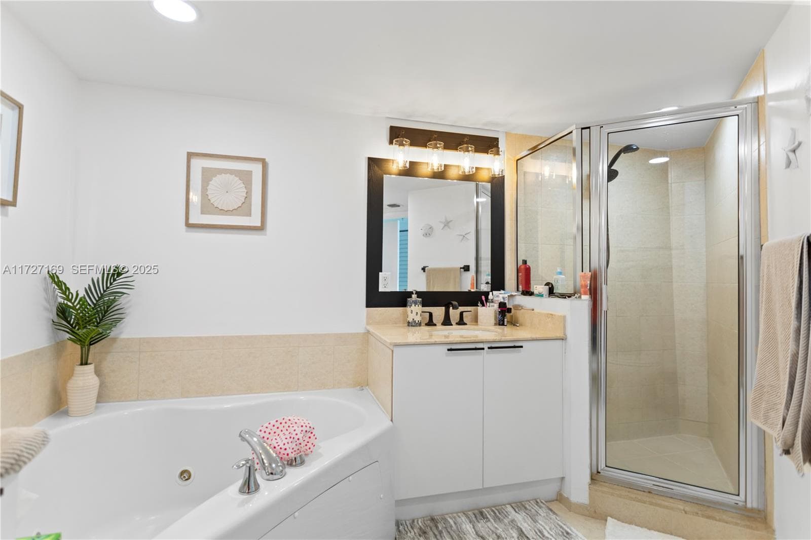 16699 Collins Ave # 2709, Sunny Isles Beach FL 33160 — 25