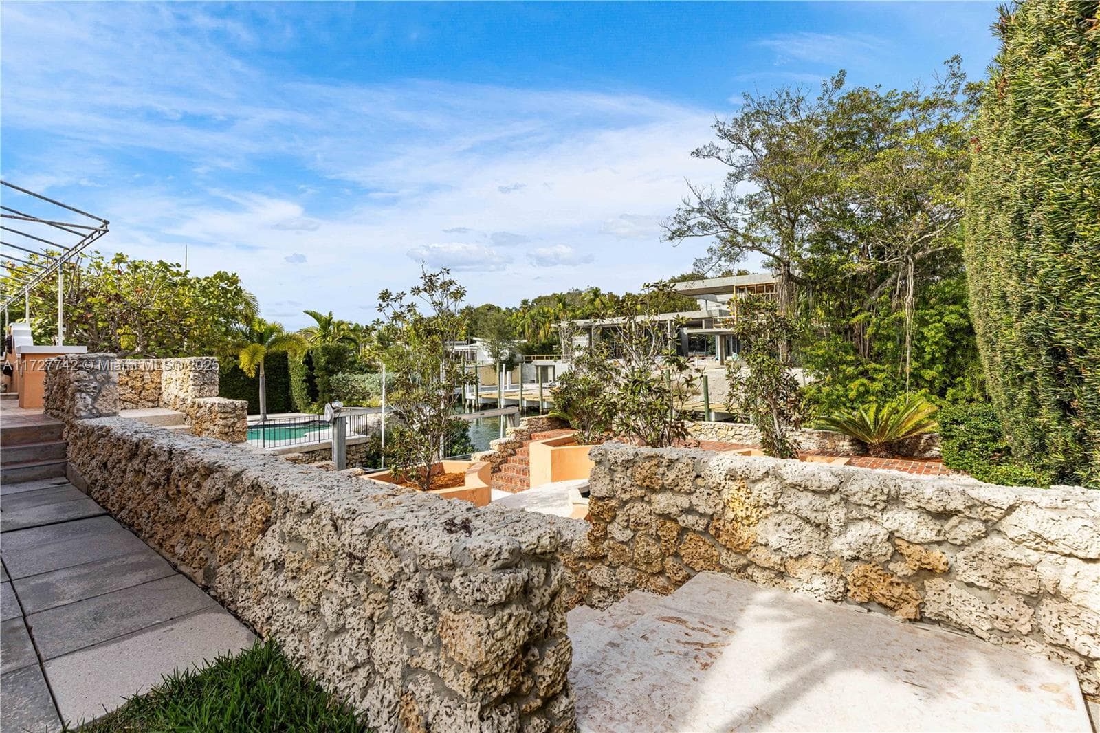 1181 S Alhambra Cir, Coral Gables FL 33146 — 47