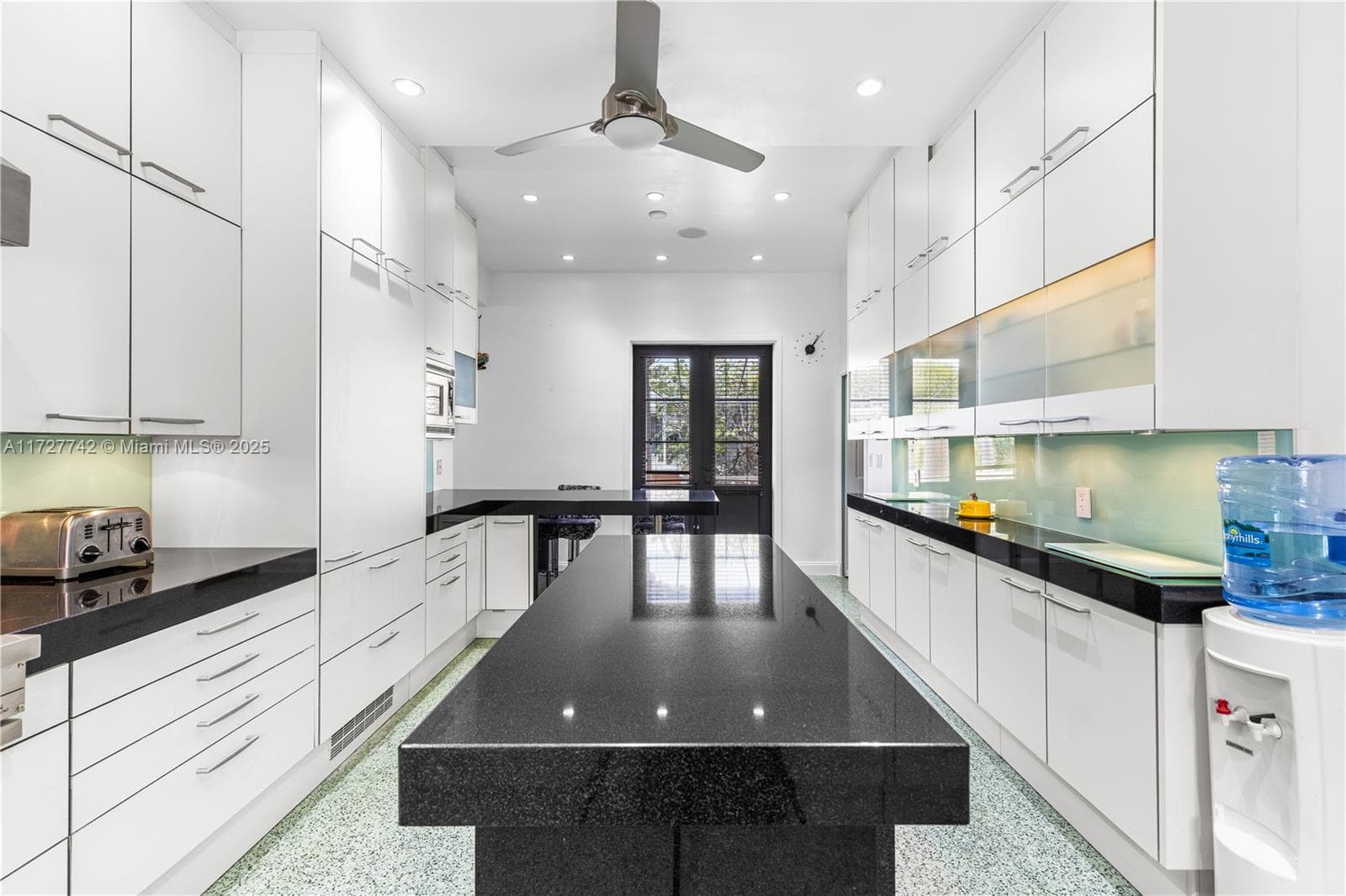 1181 S Alhambra Cir, Coral Gables FL 33146 — 16