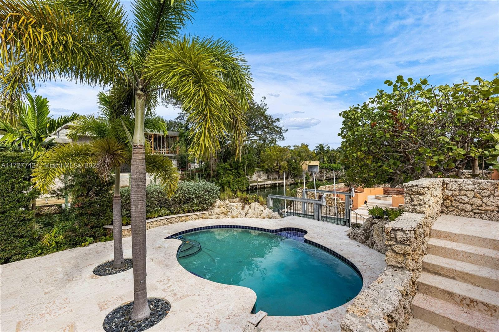 1181 S Alhambra Cir, Coral Gables FL 33146 — 5