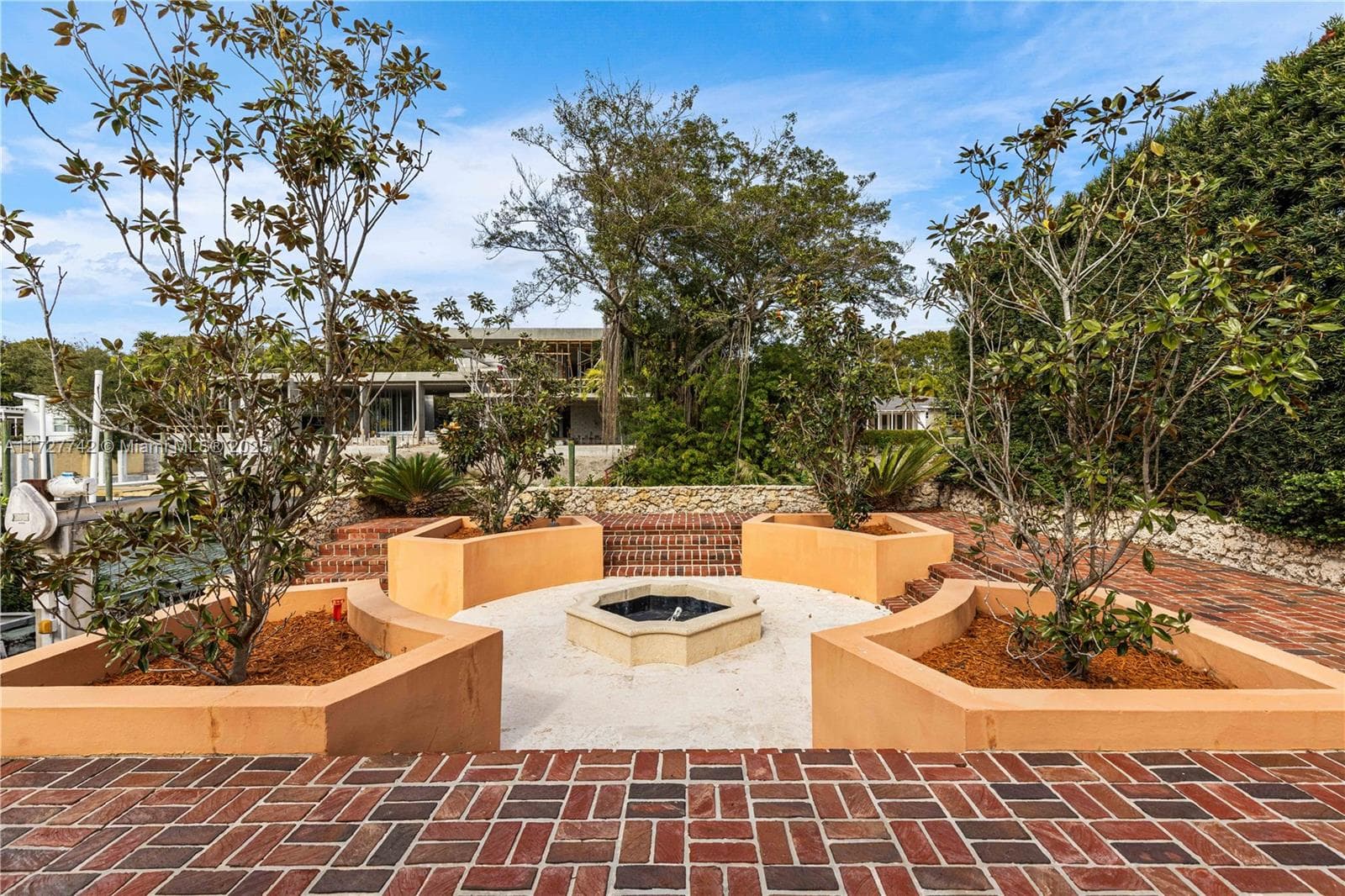 1181 S Alhambra Cir, Coral Gables FL 33146 — 45