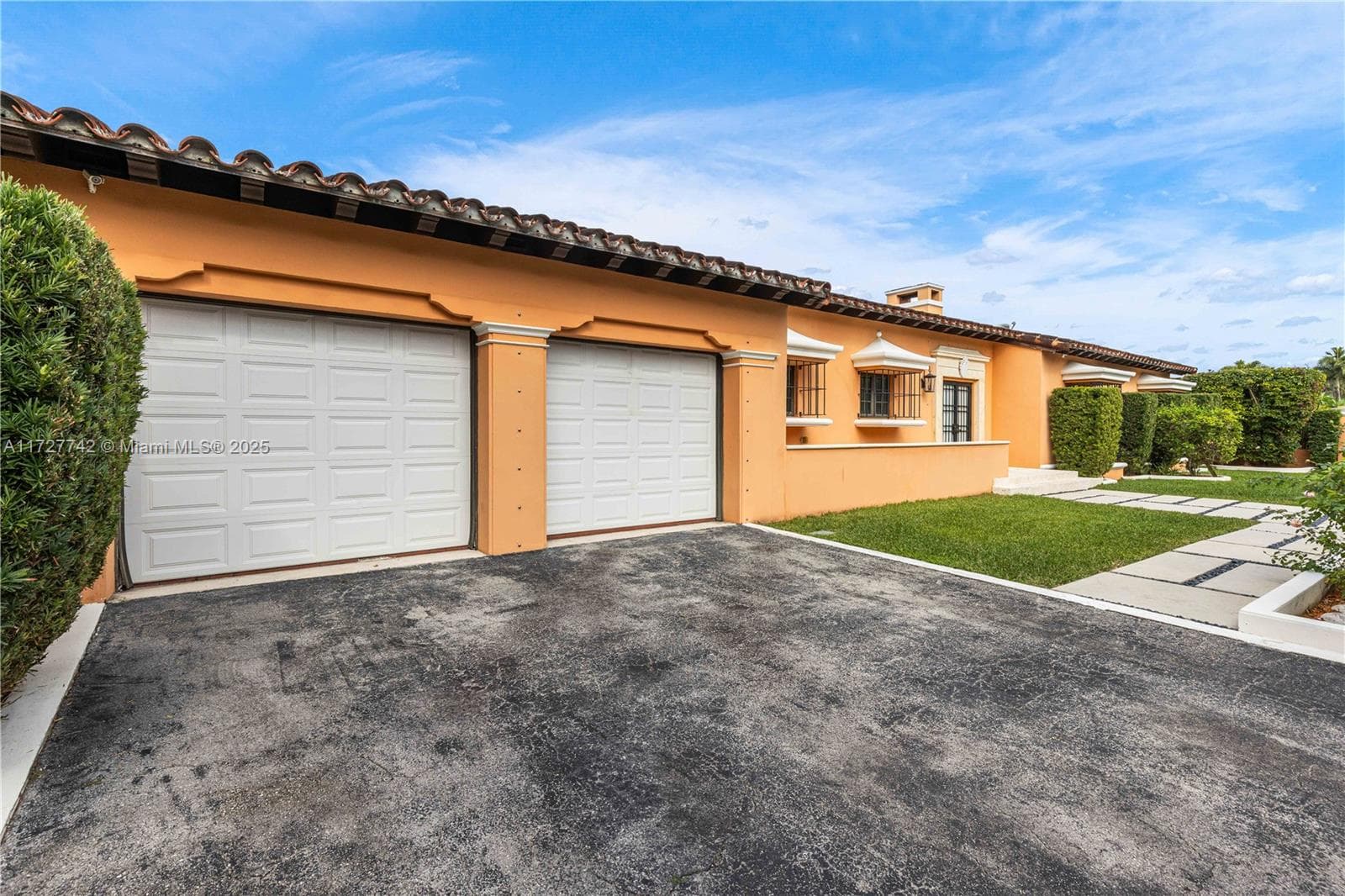 1181 S Alhambra Cir, Coral Gables FL 33146 — 50