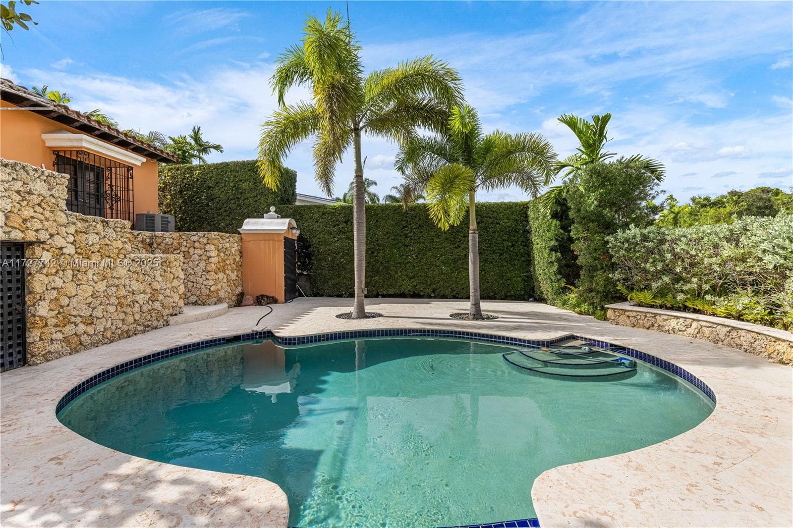 1181 S Alhambra Cir, Coral Gables FL 33146 — 39