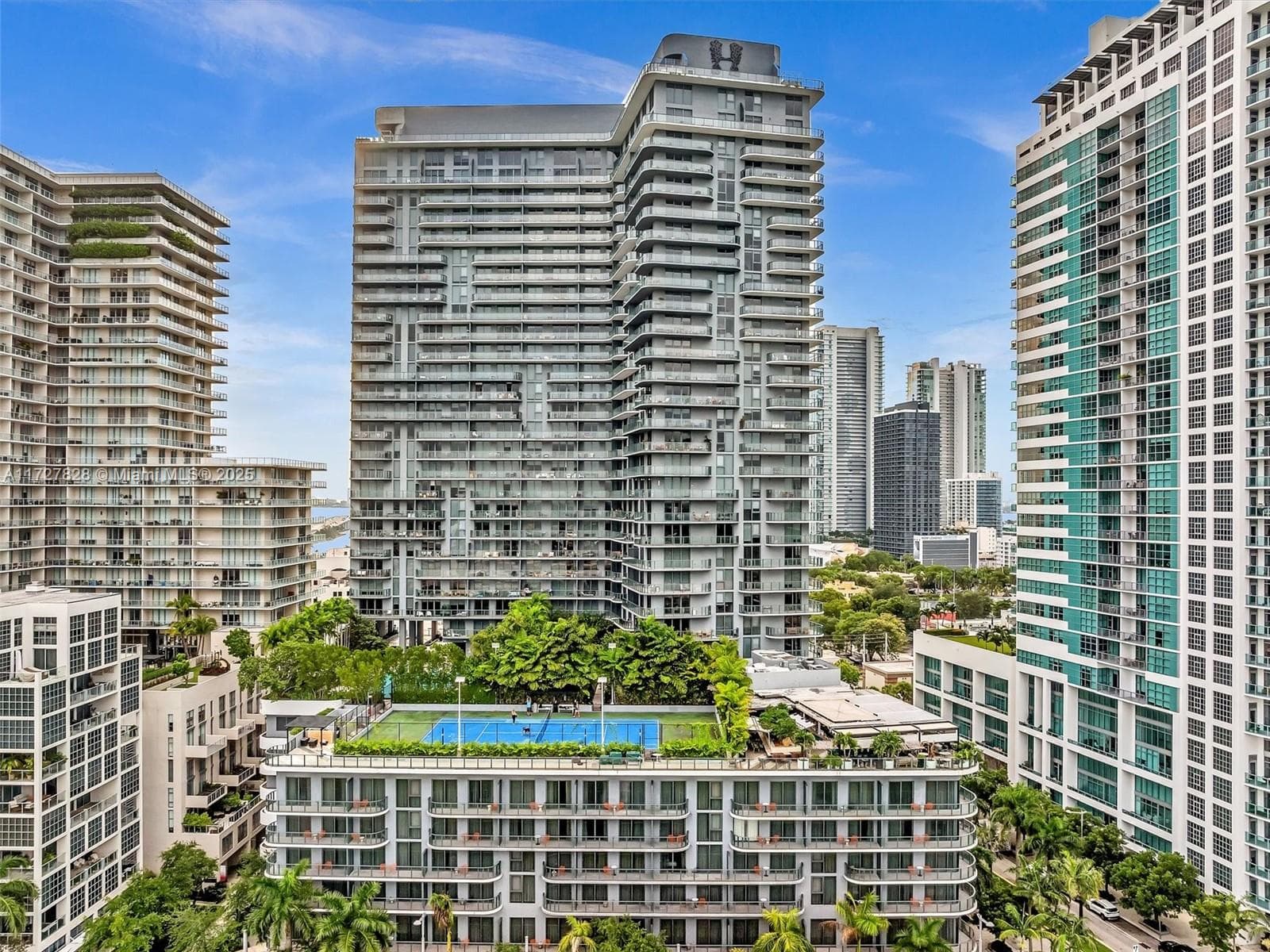 121 NE 34th St # 1005, Miami FL 33137 — 42