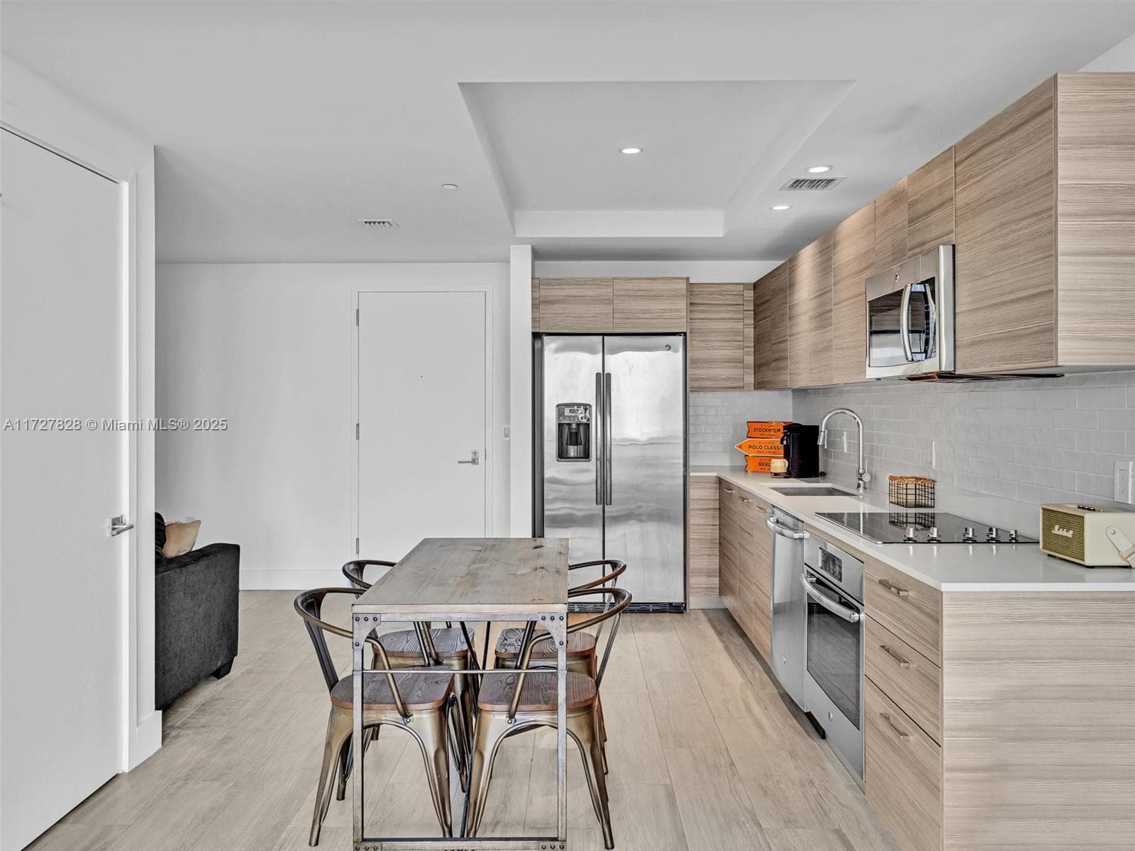 121 NE 34th St # 1005, Miami FL 33137 — 20