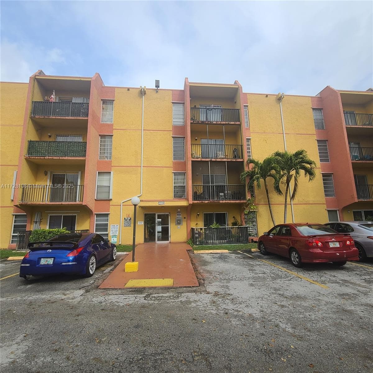 4803 NW 7th St # 14, Miami FL 33126 — 12
