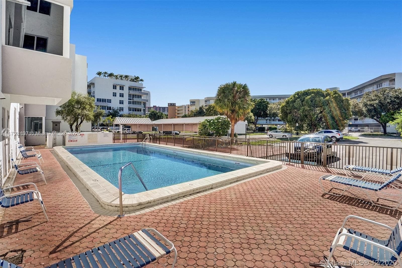 250 180th Dr # 455, Sunny Isles Beach FL 33160 — 21