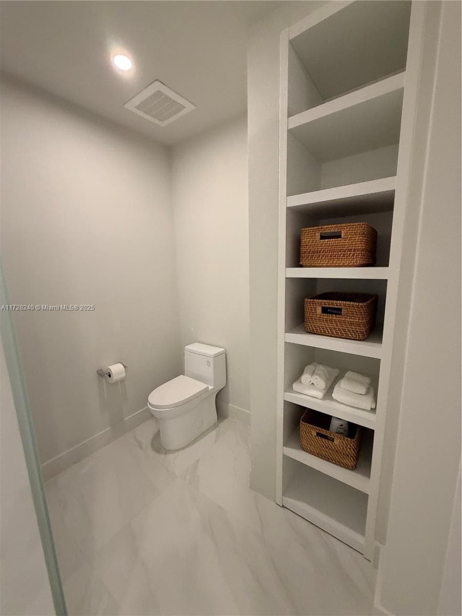 17550 Collins Ave # 601, Sunny Isles Beach FL 33160 — 16