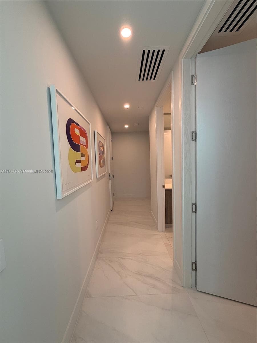 17550 Collins Ave # 601, Sunny Isles Beach FL 33160 — 21