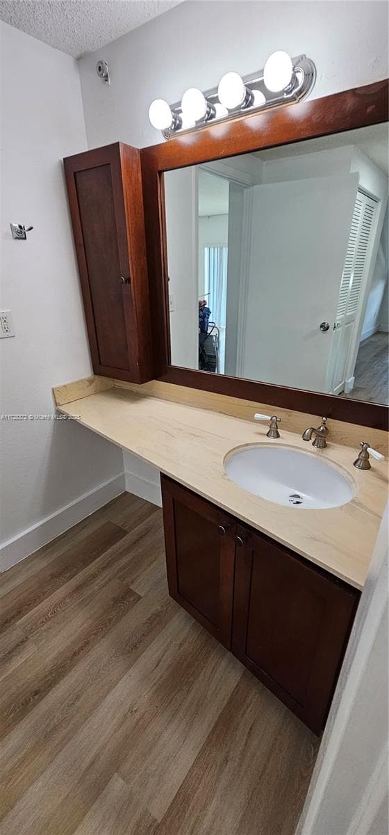 500 Bayview Dr # 1117, Sunny Isles Beach FL 33160 — 6