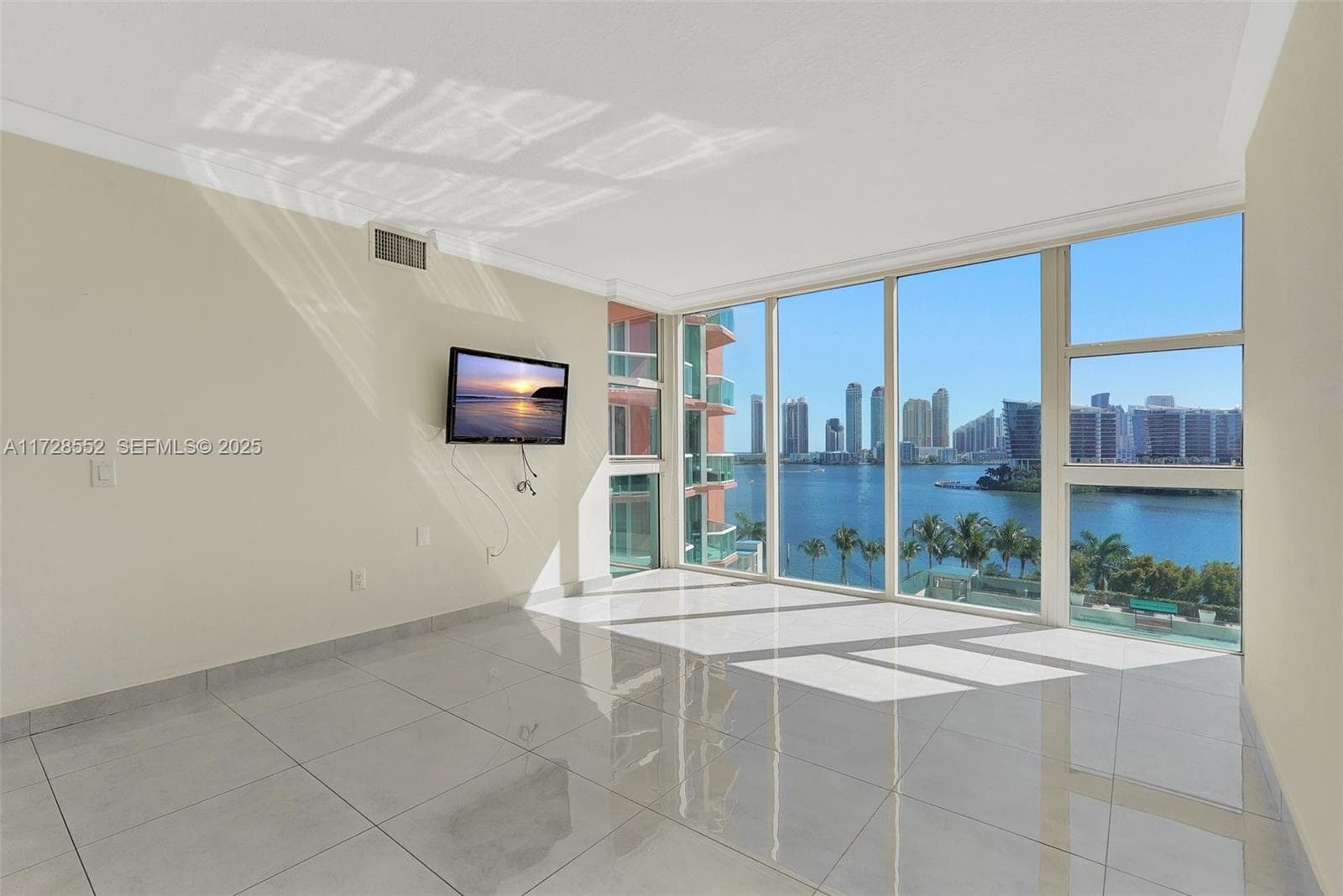 3370 Hidden Bay Dr # 910, Aventura FL 33180 — 16