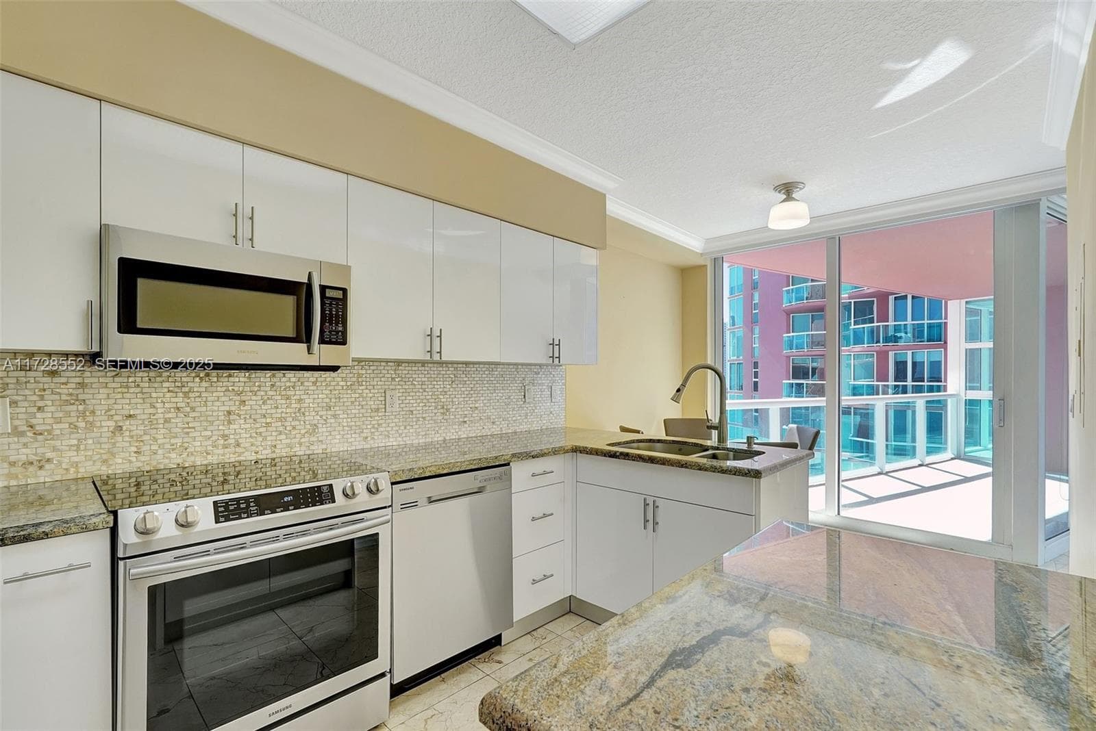 3370 Hidden Bay Dr # 910, Aventura FL 33180 — 12