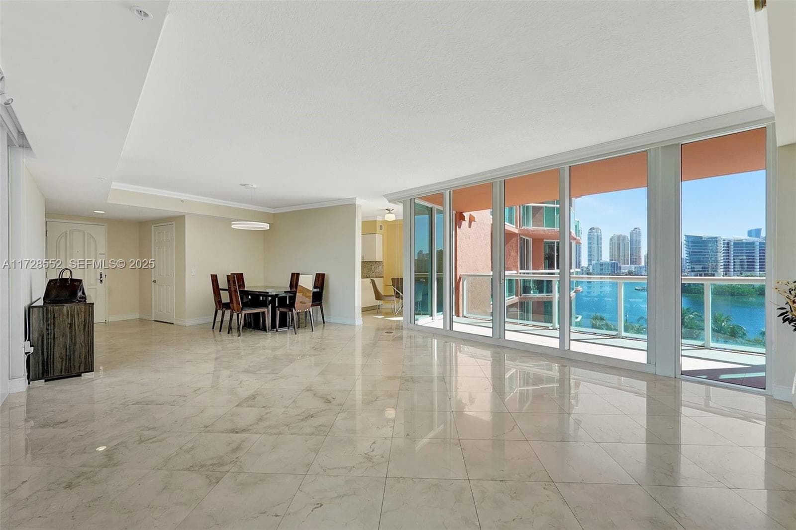 3370 Hidden Bay Dr # 910, Aventura FL 33180 — 3