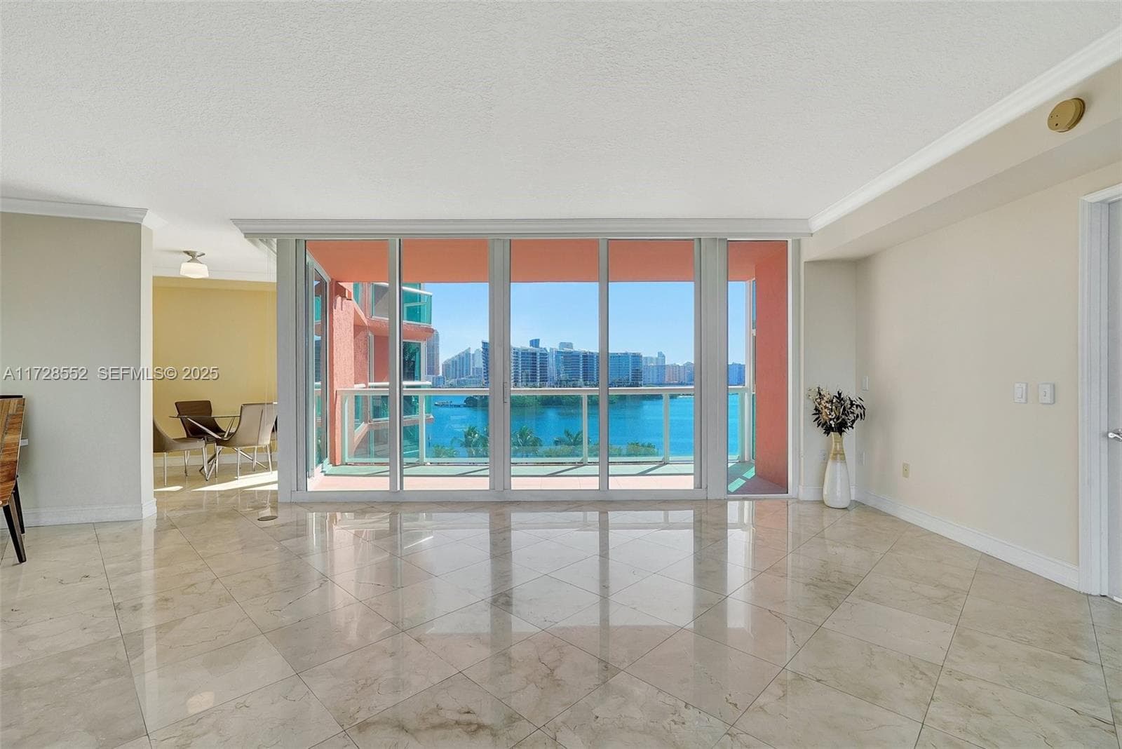 3370 Hidden Bay Dr # 910, Aventura FL 33180 — 1