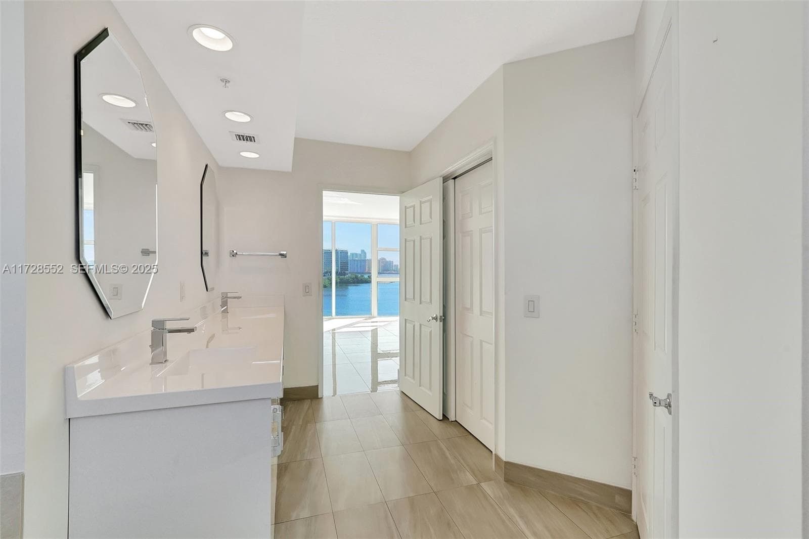 3370 Hidden Bay Dr # 910, Aventura FL 33180 — 20