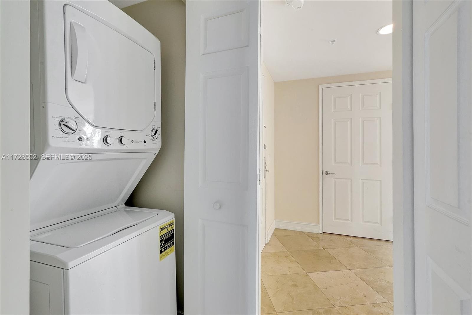 3370 Hidden Bay Dr # 910, Aventura FL 33180 — 30