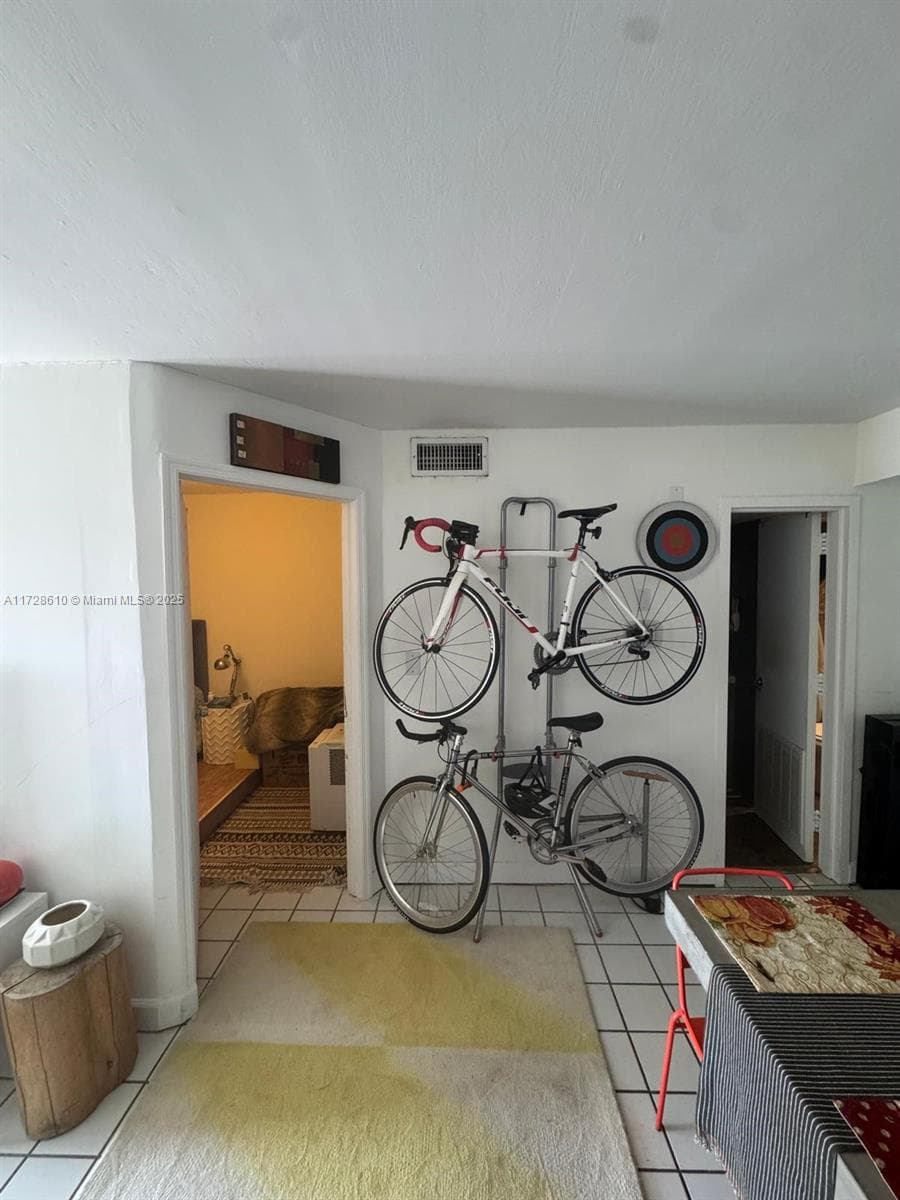 1650 NE 115th St # 506, Miami FL 33181 — 11