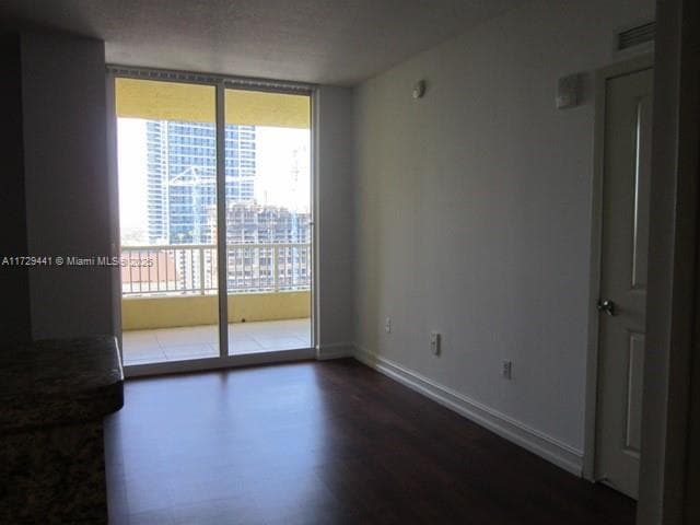 170 SE 14th St # 2306, Miami FL 33131 — 13