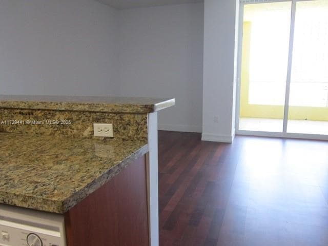 170 SE 14th St # 2306, Miami FL 33131 — 4