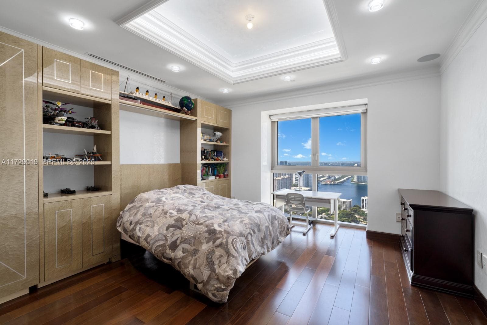 17749 Collins Ave # 3501, Sunny Isles Beach FL 33160 — 25