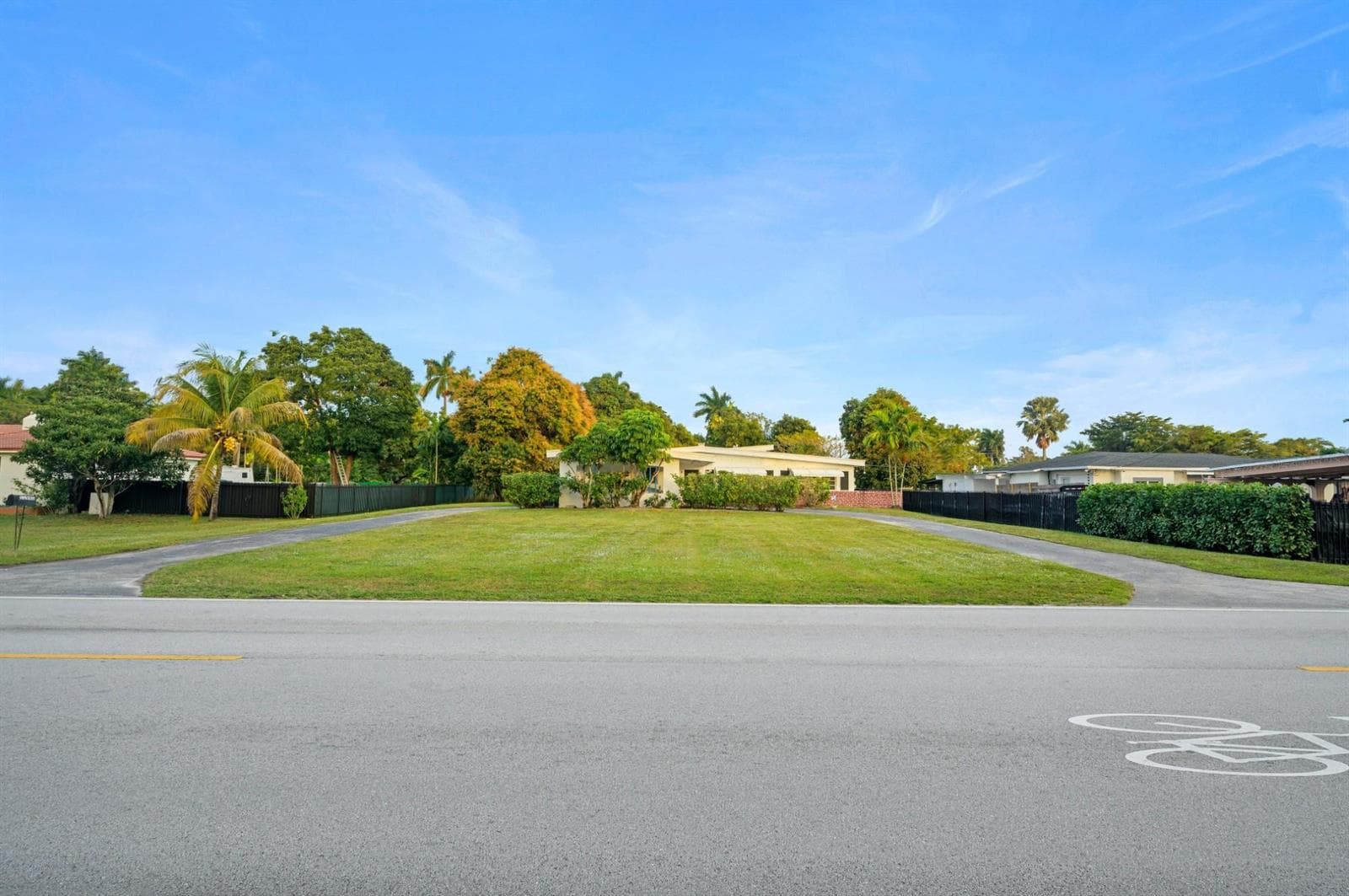 13945 N Miami Avenue, Miami FL 33168 — 17