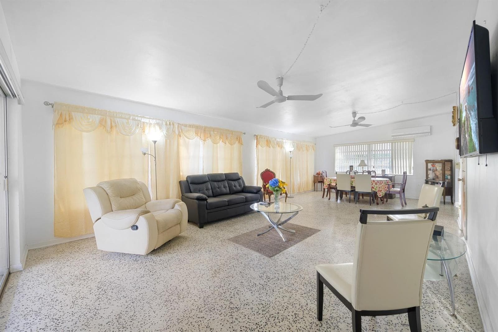 13945 N Miami Avenue, Miami FL 33168 — 38