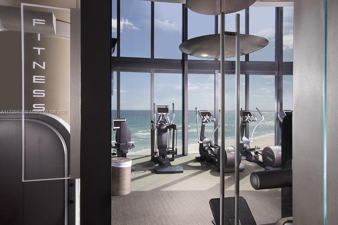 18555 Collins Ave # 4203, Sunny Isles Beach FL 33160 — 42