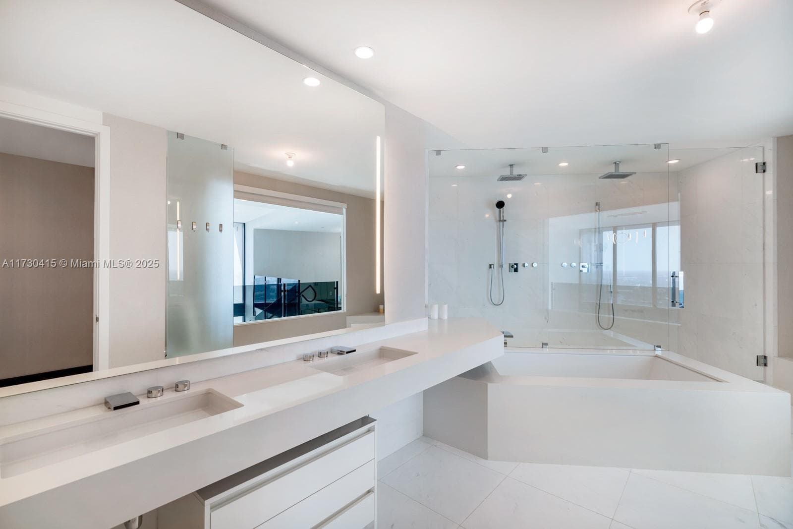 18555 Collins Ave # 4203, Sunny Isles Beach FL 33160 — 24