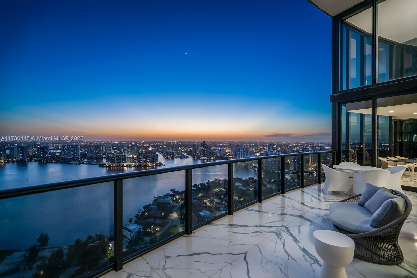 18555 Collins Ave # 4203, Sunny Isles Beach FL 33160 — 4