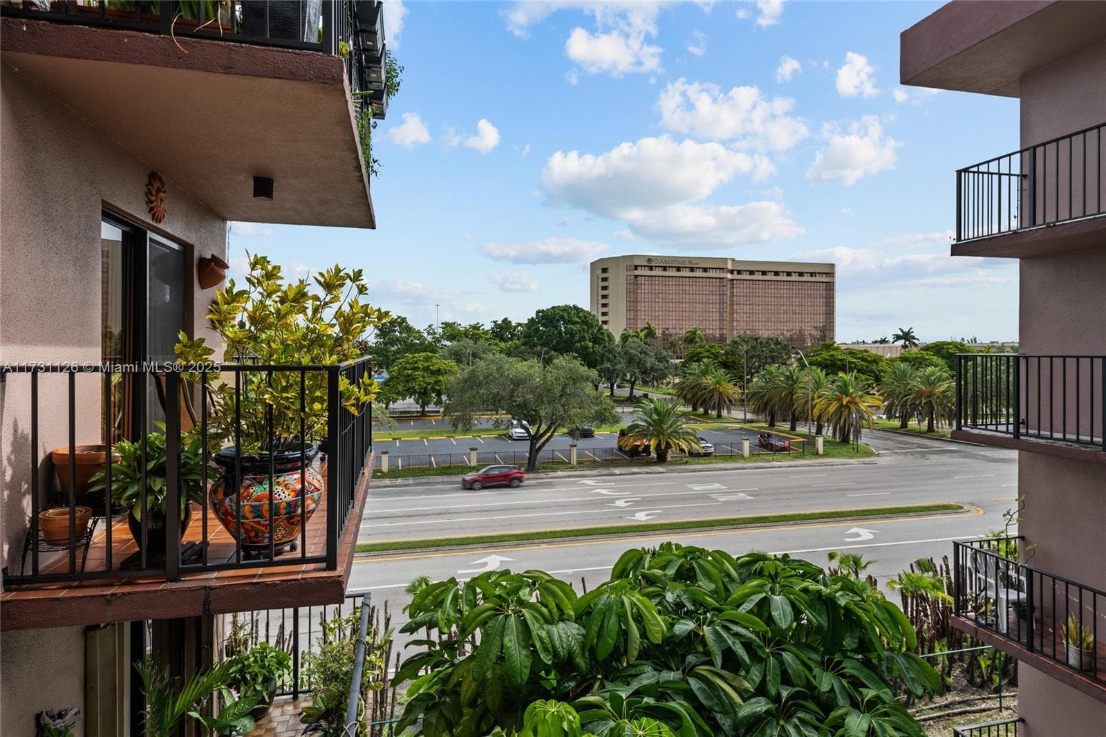 605 NW 72nd Ave # 406, Miami FL 33126 — 26