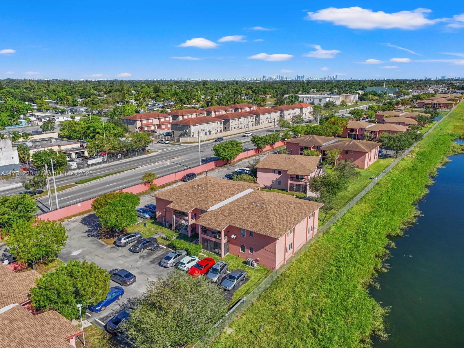 2020 NW 119th St # 1122, Miami FL 33167 — 5
