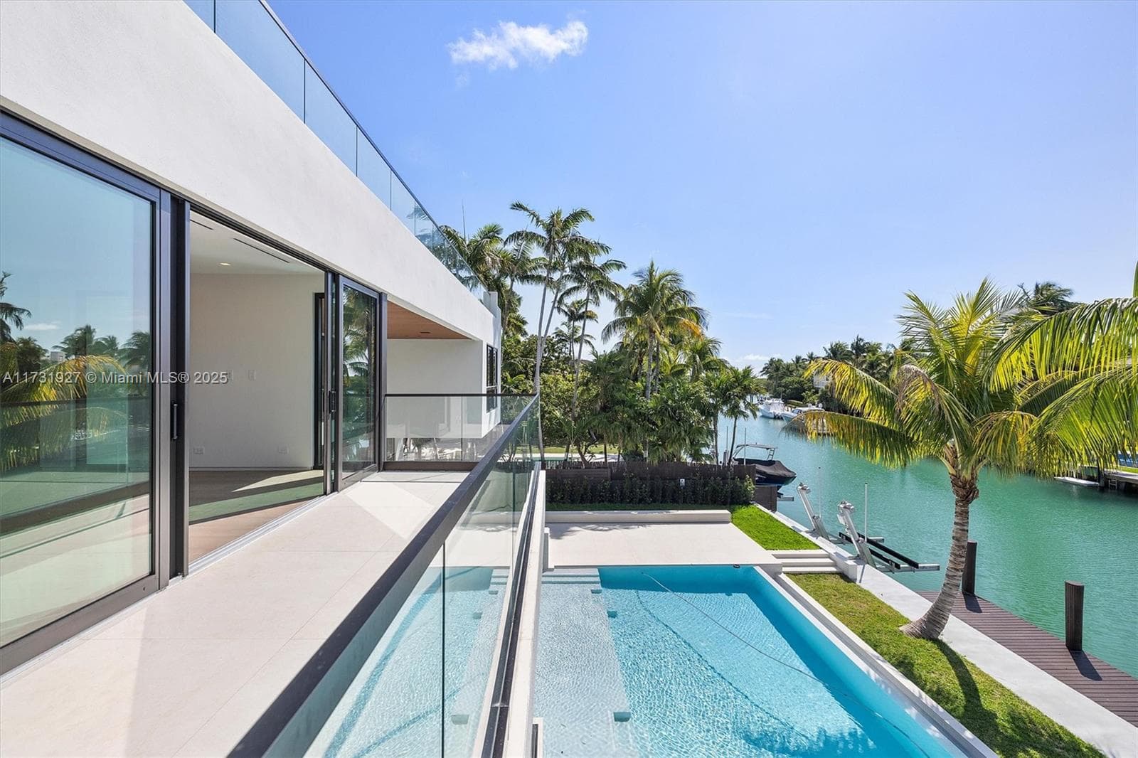 960 Mariner Dr, Key Biscayne FL 33149 — 55
