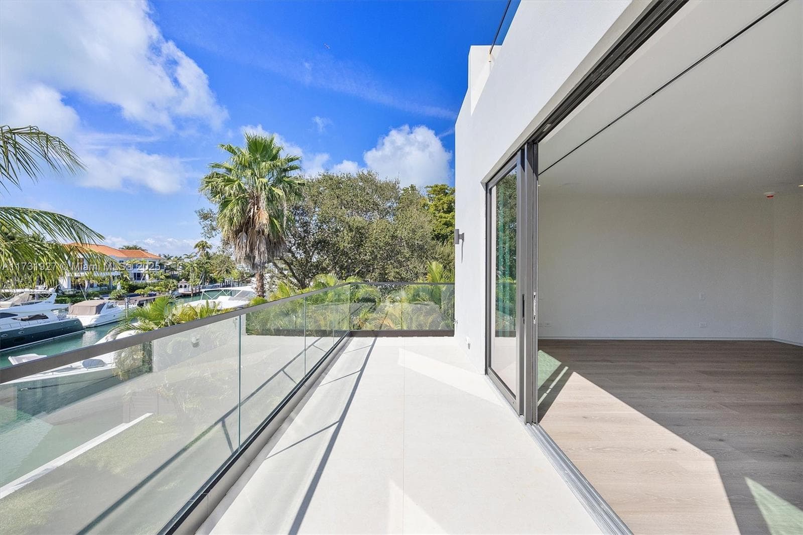 960 Mariner Dr, Key Biscayne FL 33149 — 54