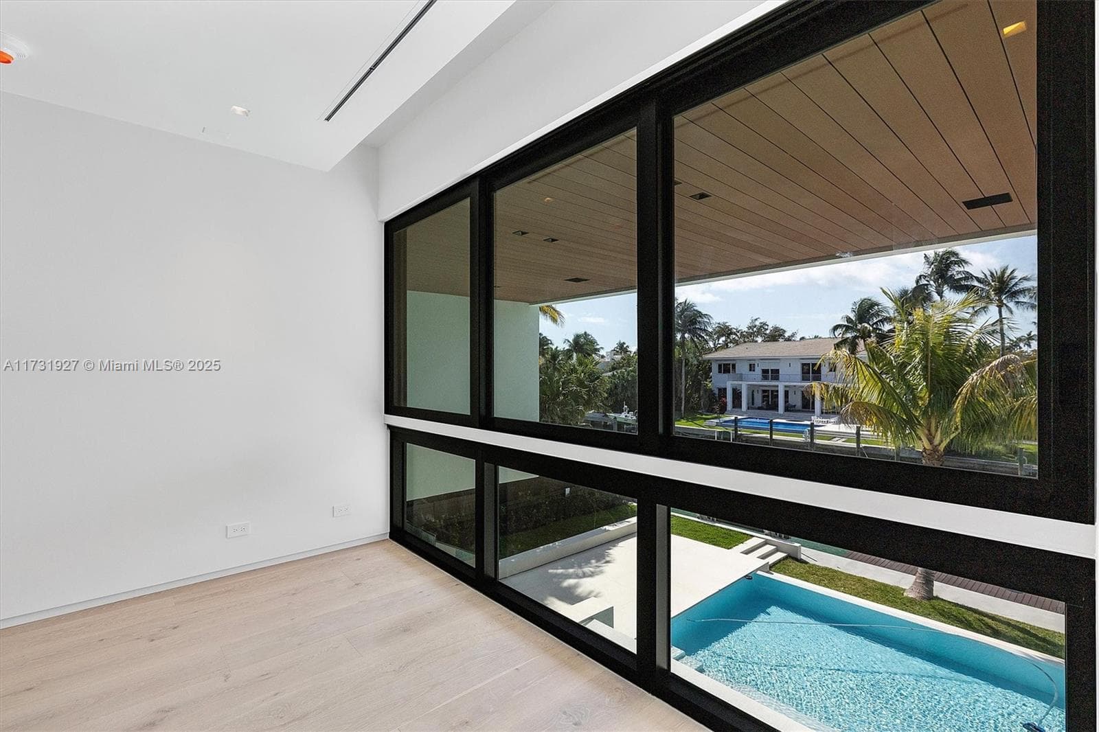 960 Mariner Dr, Key Biscayne FL 33149 — 40