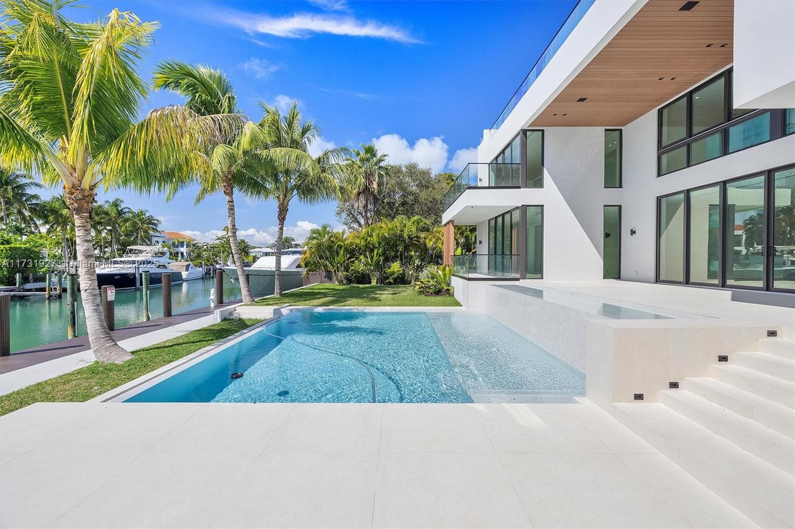 960 Mariner Dr, Key Biscayne FL 33149 — 66