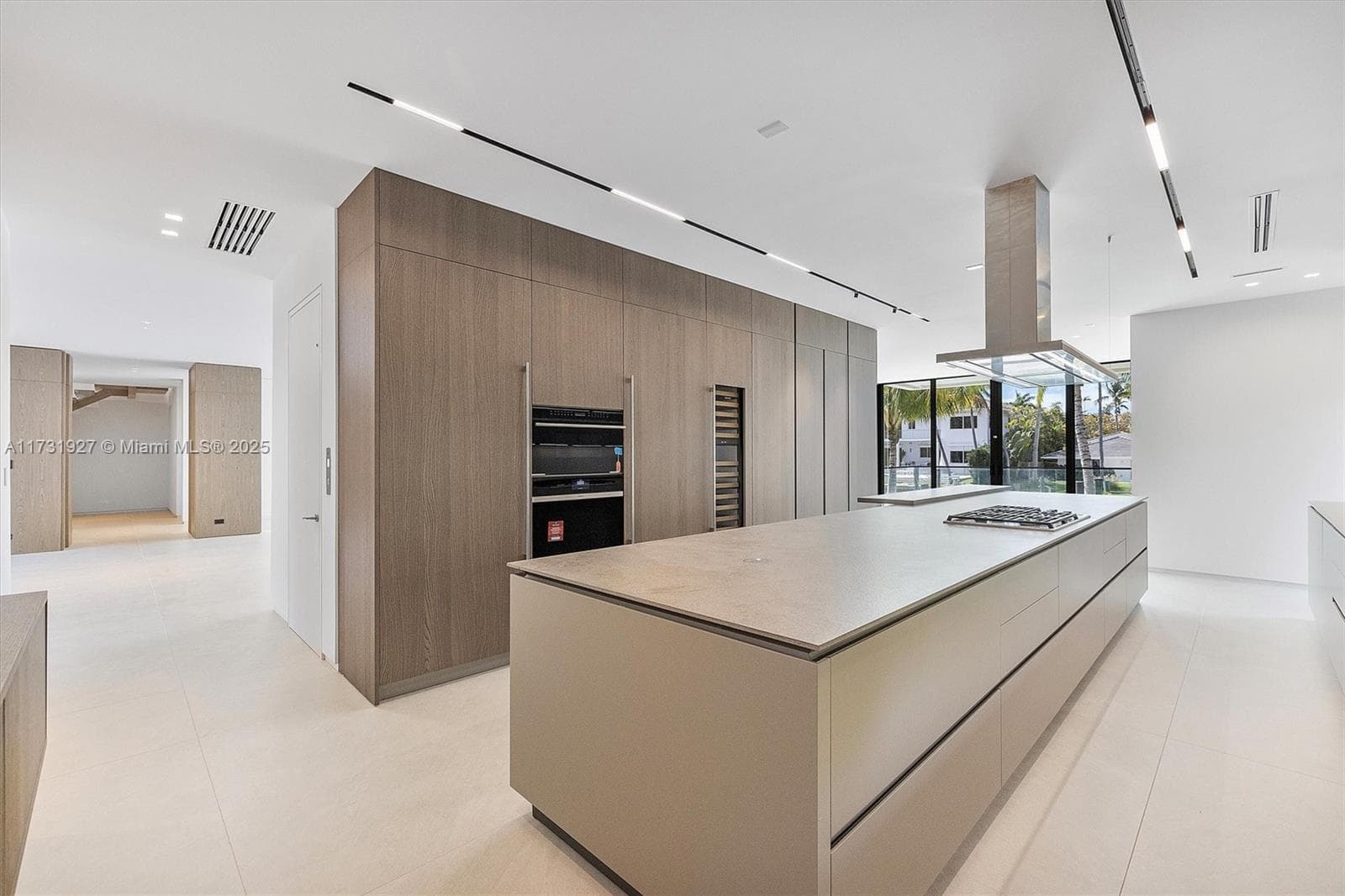 960 Mariner Dr, Key Biscayne FL 33149 — 21