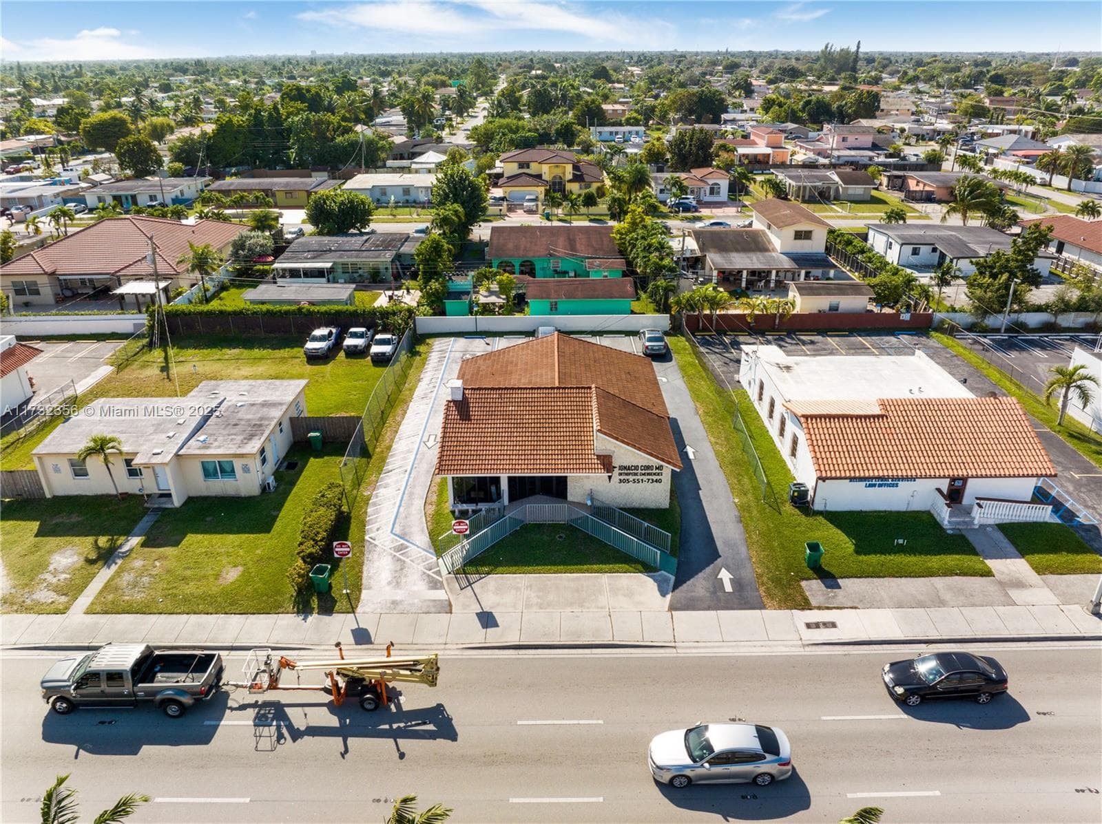 9950 SW 40th St, Miami FL 33165 — 23