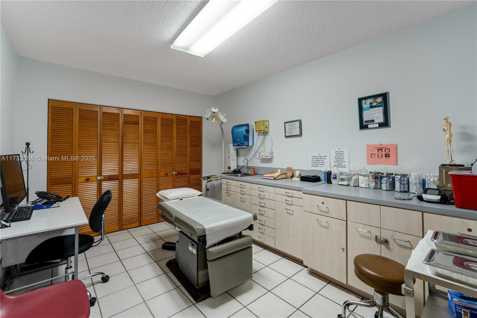 9950 SW 40th St, Miami FL 33165 — 13