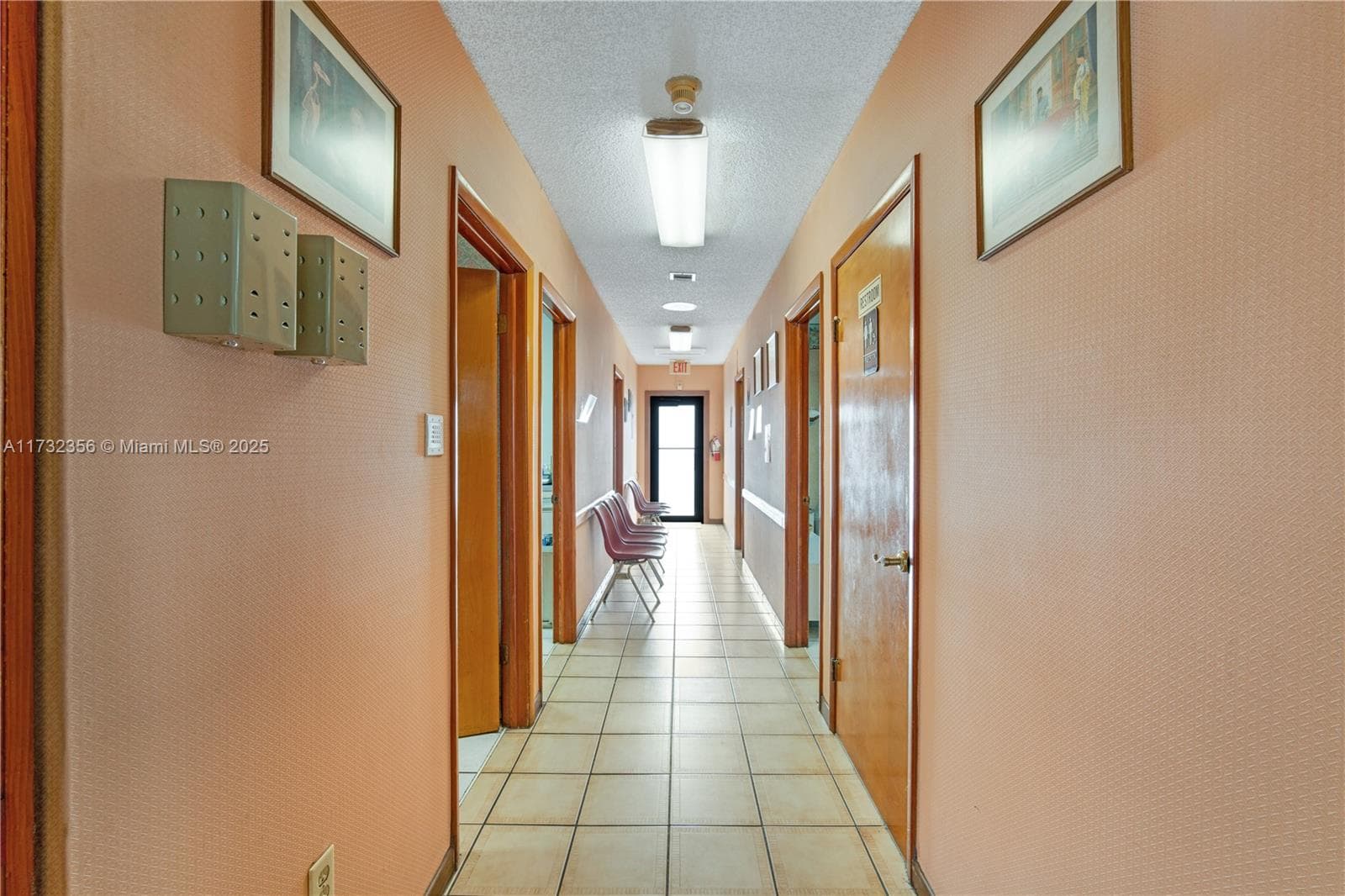 9950 SW 40th St, Miami FL 33165 — 7