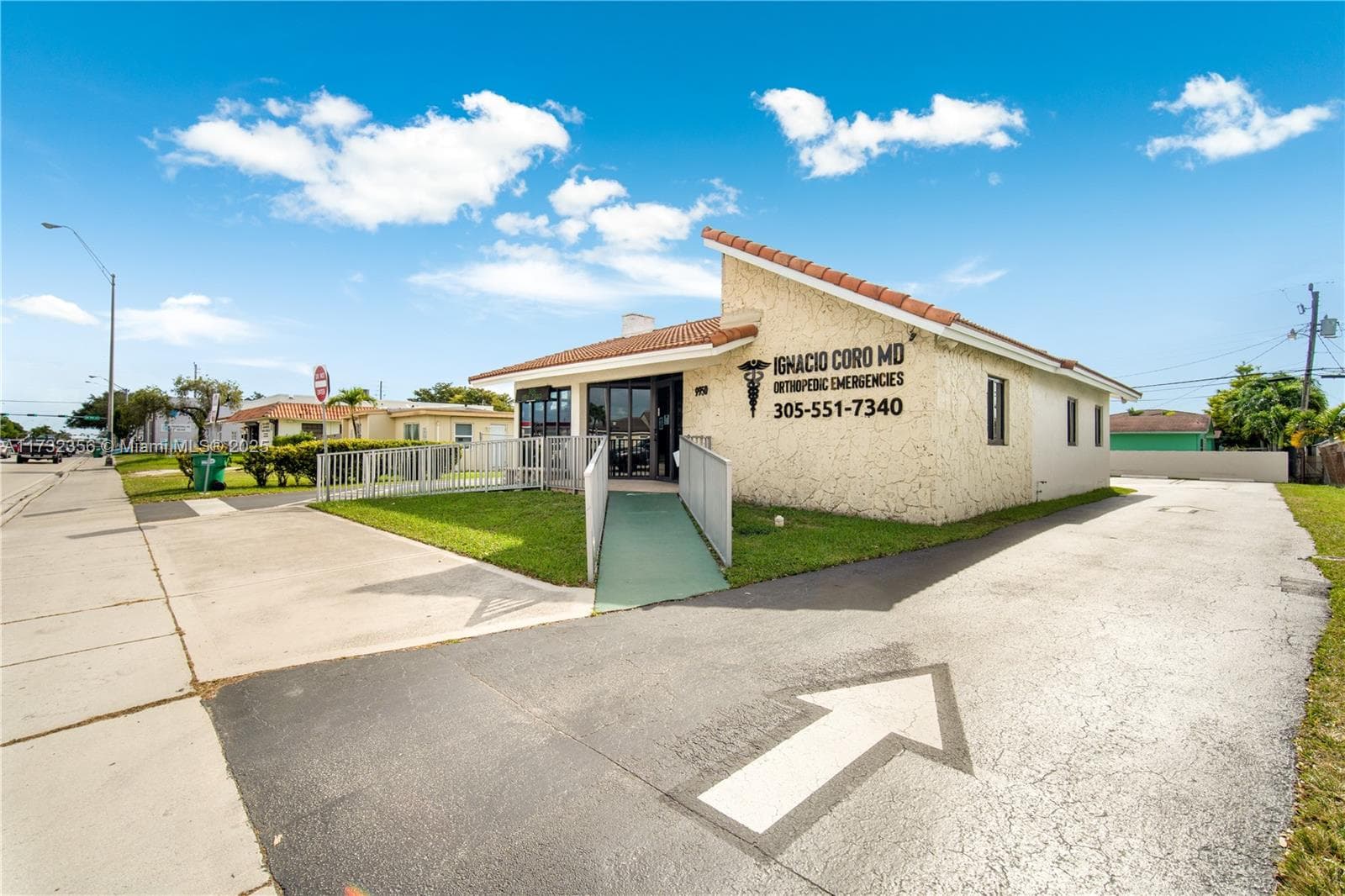 9950 SW 40th St, Miami FL 33165 — 19