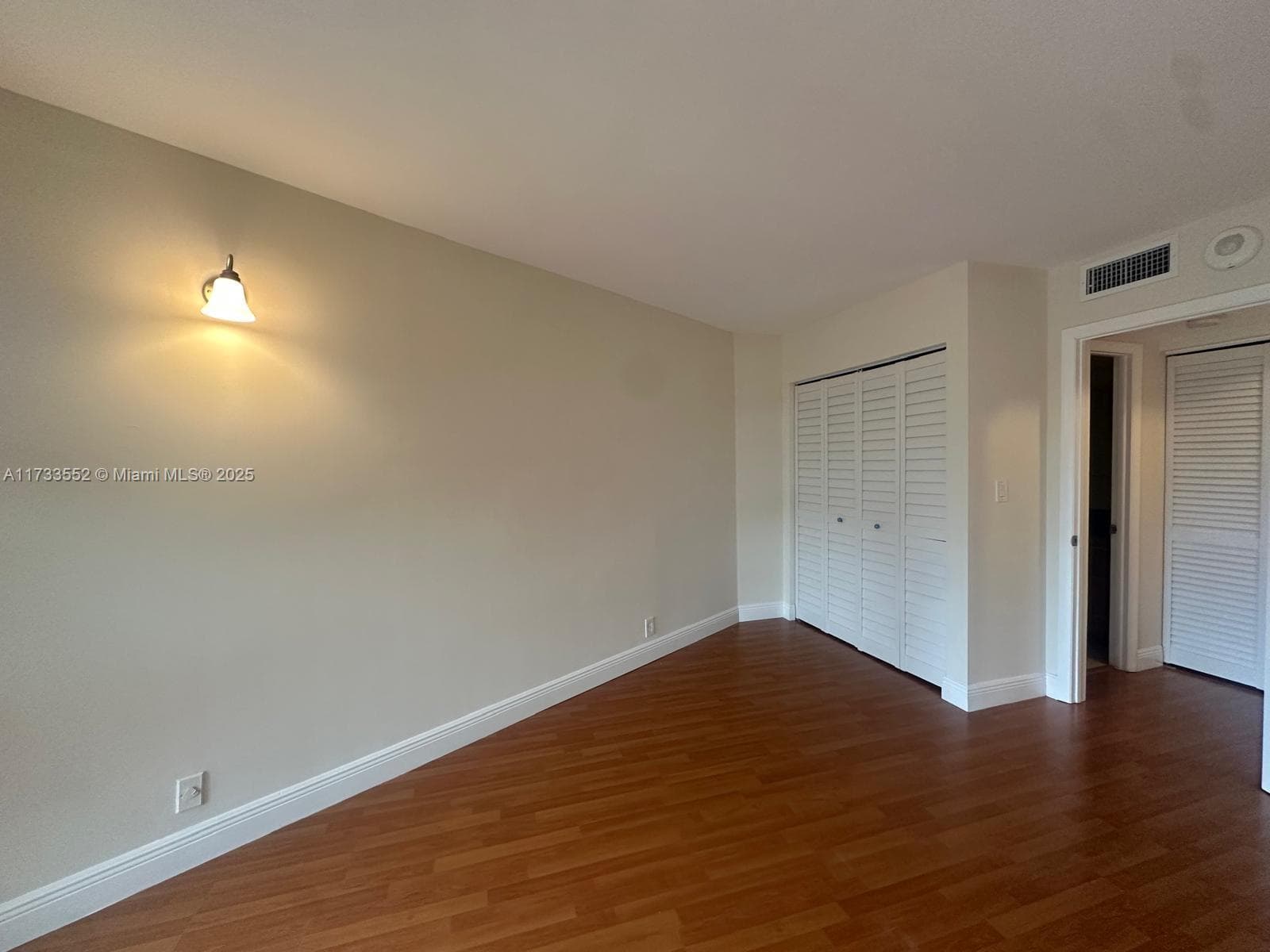 1121 Crandon Blvd # E904, Key Biscayne FL 33149 — 18