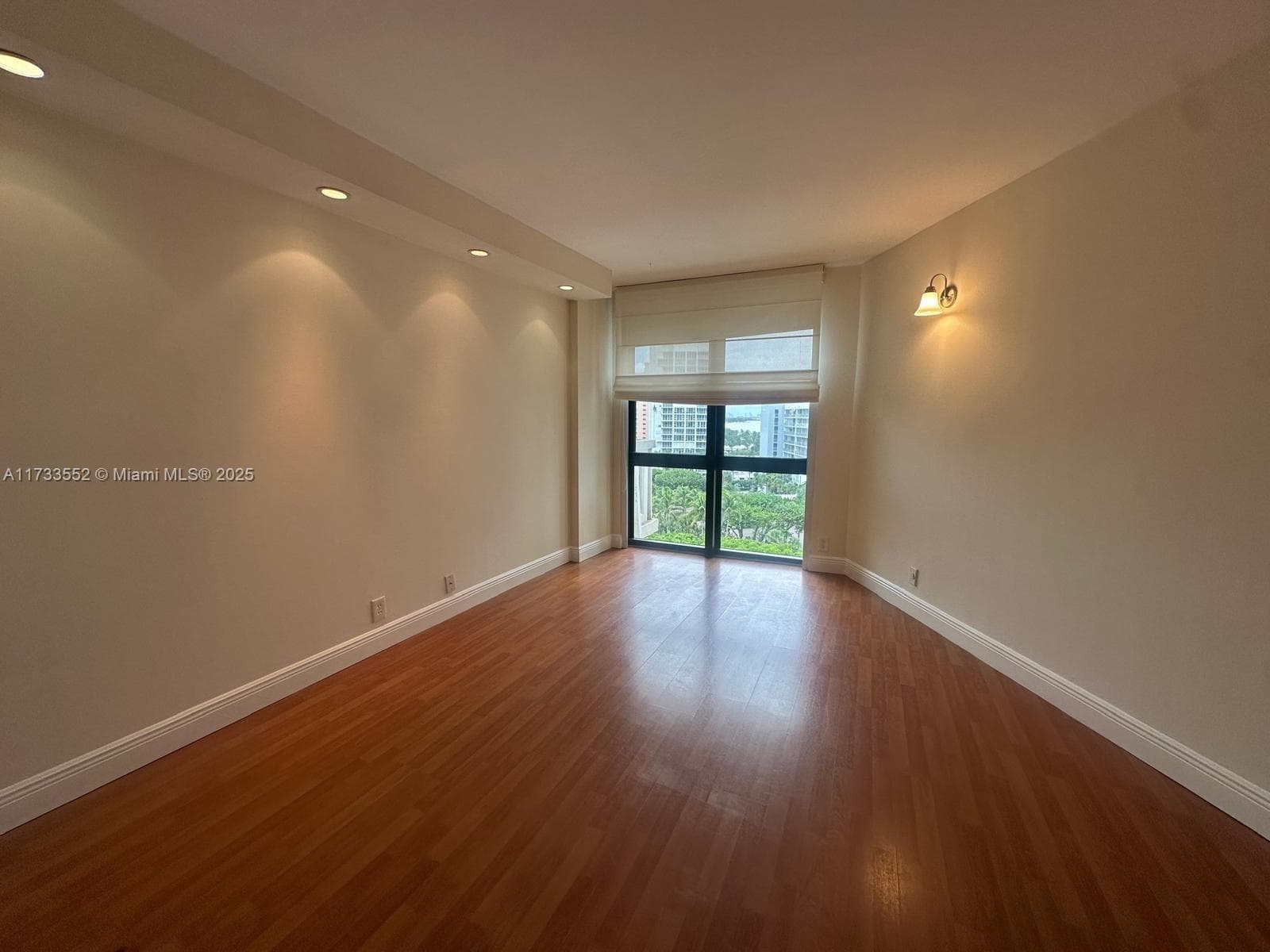 1121 Crandon Blvd # E904, Key Biscayne FL 33149 — 15