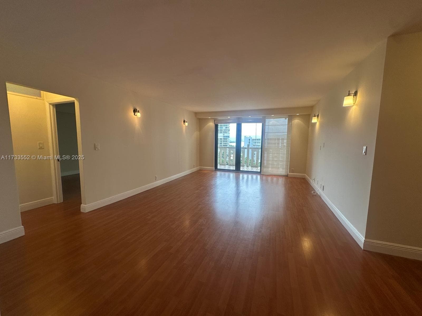1121 Crandon Blvd # E904, Key Biscayne FL 33149 — 19