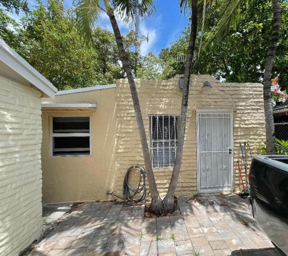 675 NW 34th Street, Miami FL 33127 — 6