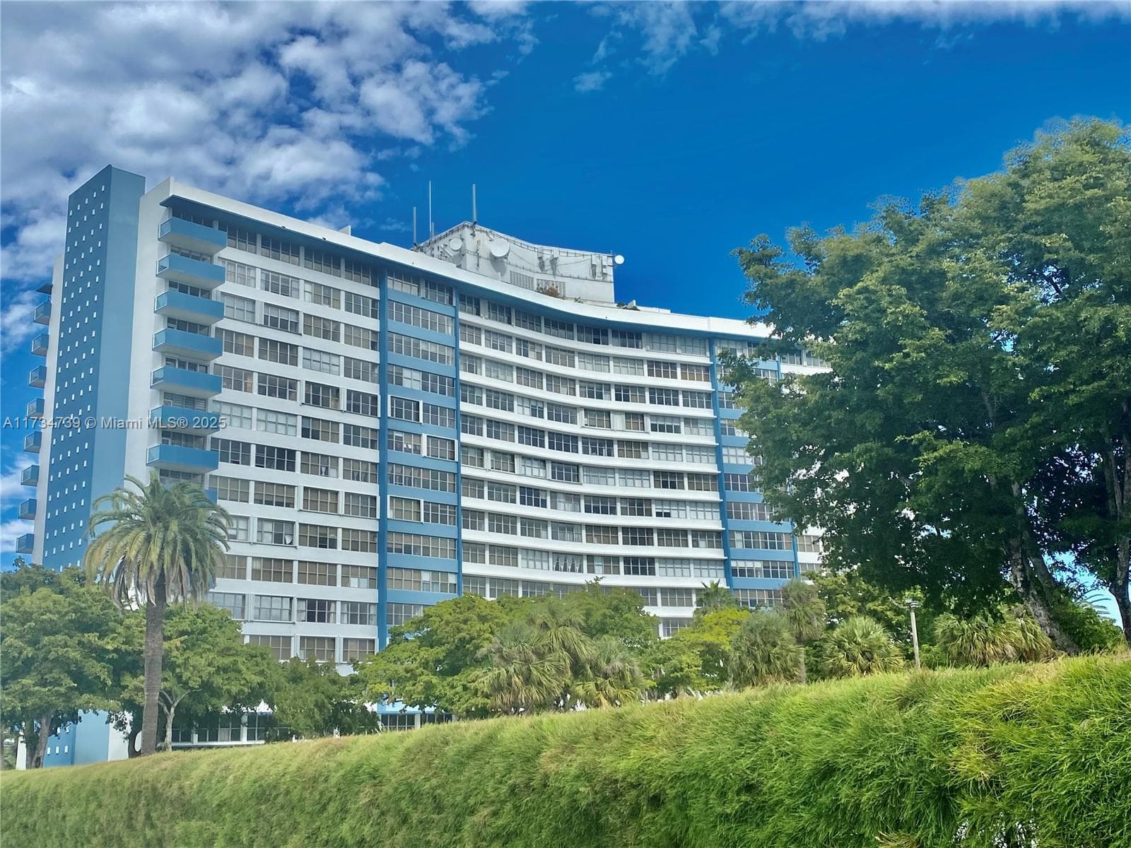 7441 Wayne Ave # 6B, Miami Beach FL 33141 — 1