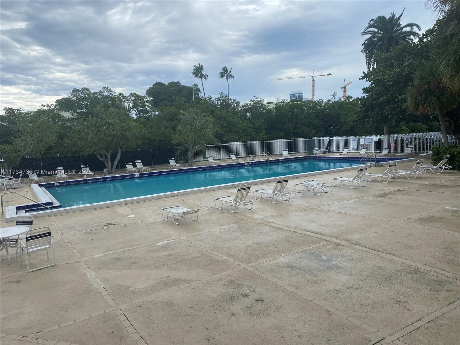 7441 Wayne Ave # 6B, Miami Beach FL 33141 — 33