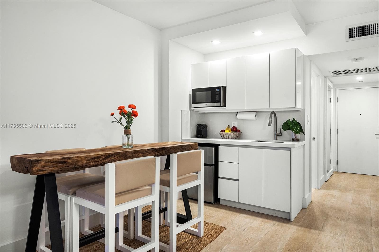Roney Palace Condo, Miami Beach, FL — 6