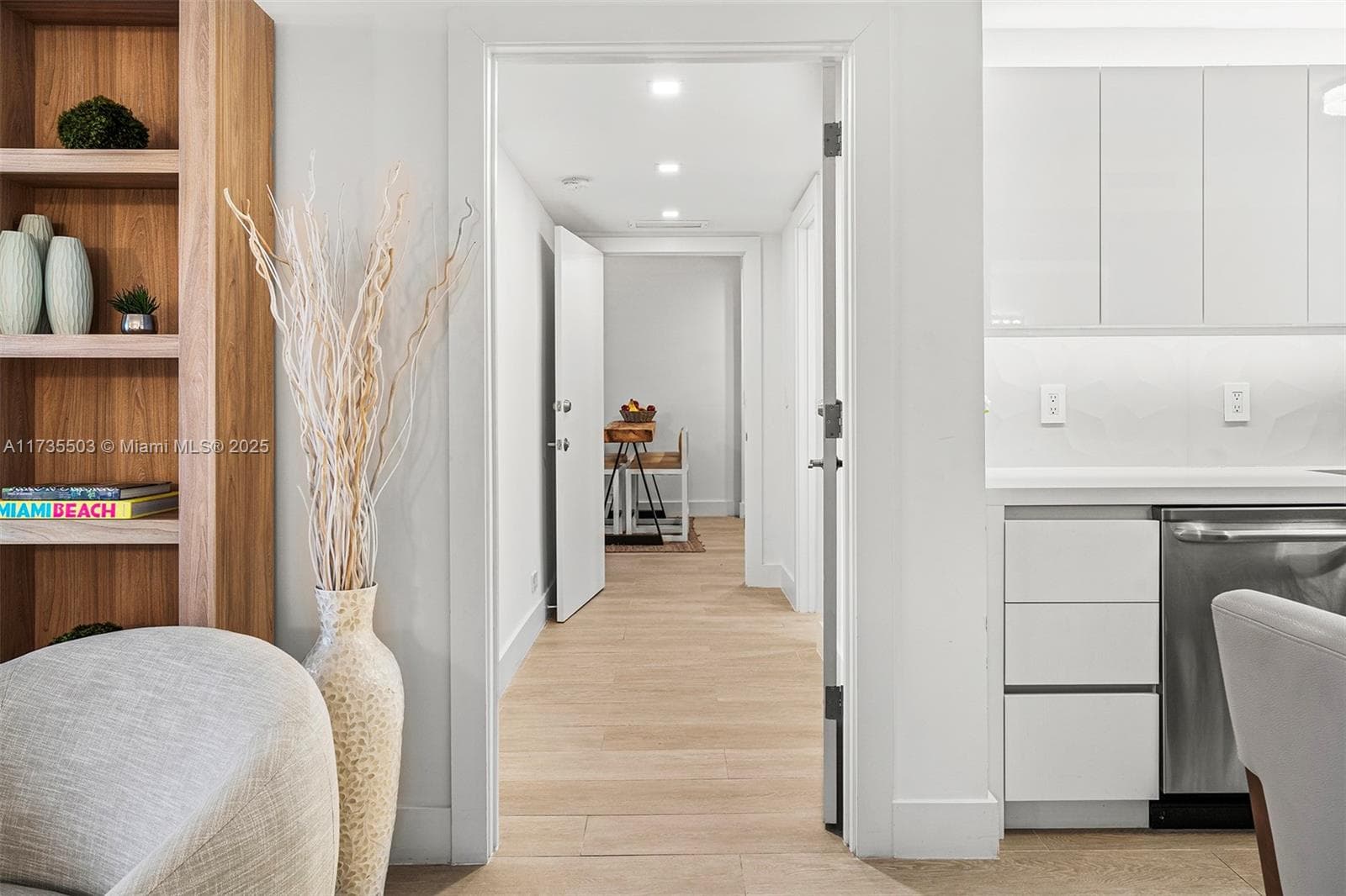 Roney Palace Condo, Miami Beach, FL — 14