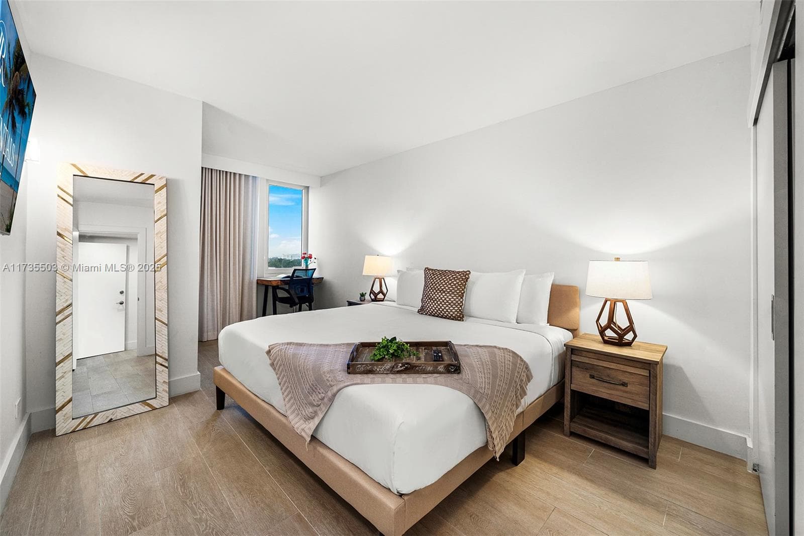 Roney Palace Condo, Miami Beach, FL — 4